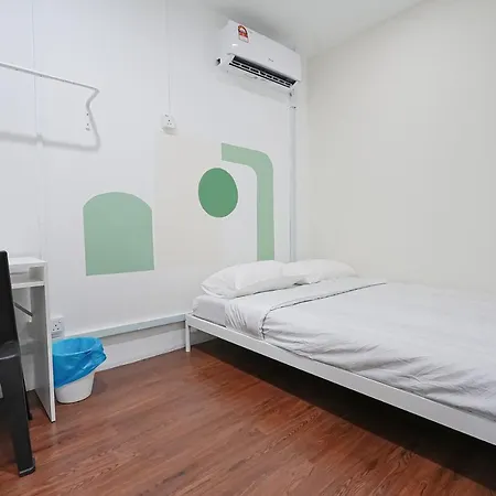 Aimelia Guest House By G Traveler Petaling Jaya Exterior photo