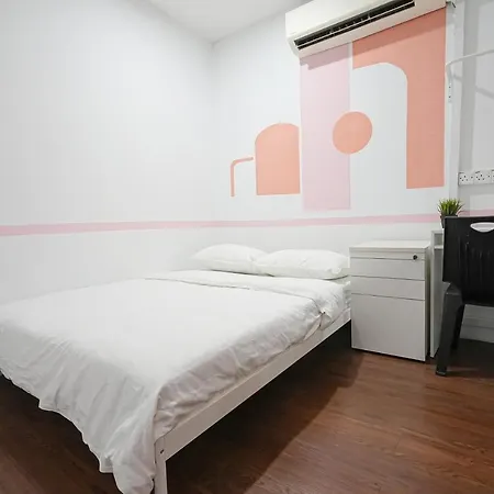 Aimelia Guest House By G Traveler Petaling Jaya Exterior photo